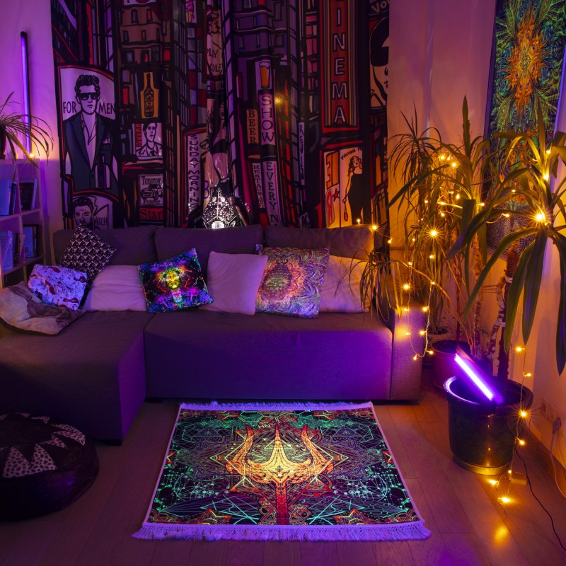 Trippy Abstract Blacklight Active Carpet «Trishula»