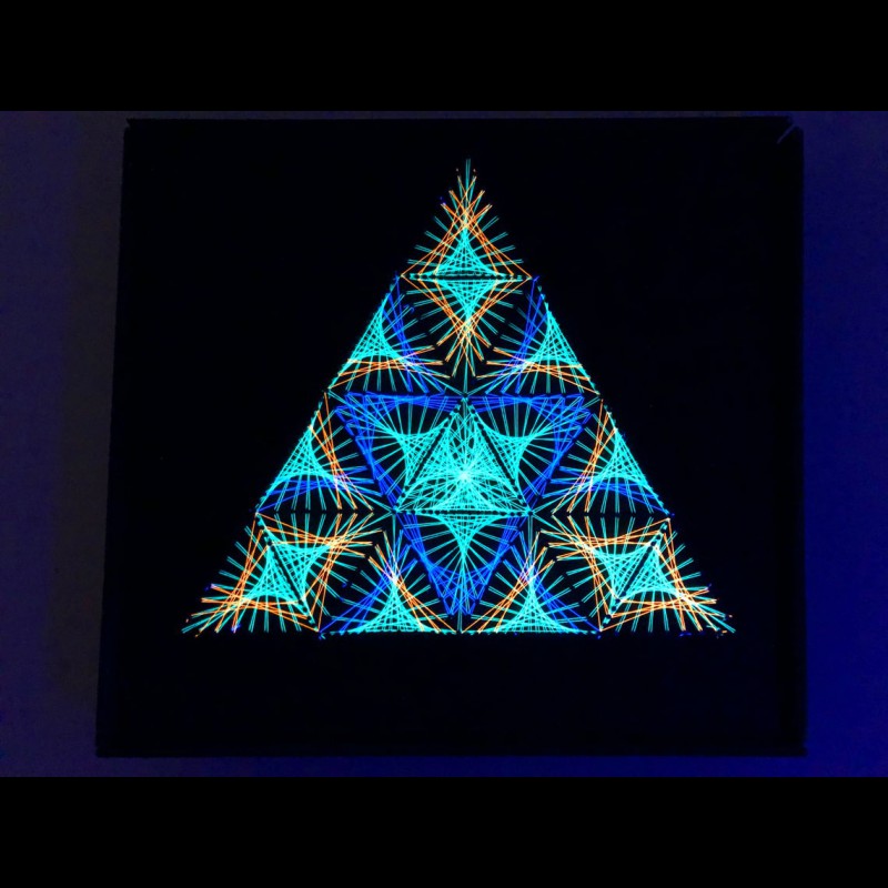 String Art Trippy Psychedelic Wall Deco "Sacred diversity"