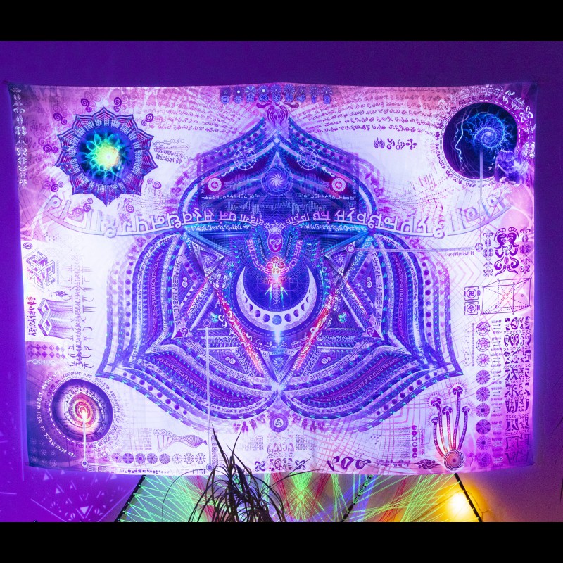 Glowing Wall Tapestry «Bio-Energetic Vortexes Vol 5 - Speak Vishuddha Chakra»