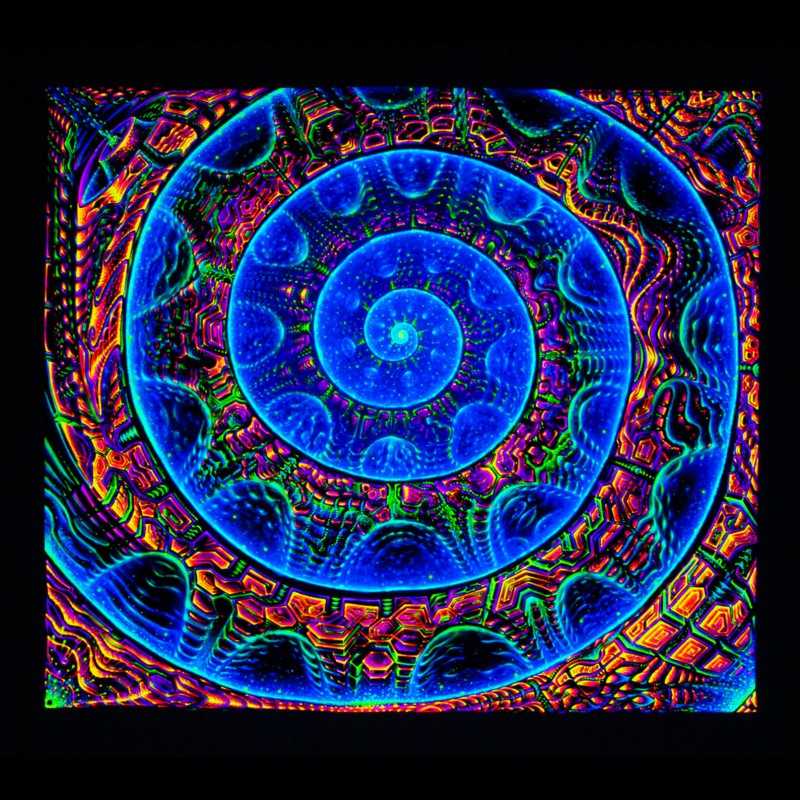 Fractal Blacklight Tapestry «Infinity Levels»